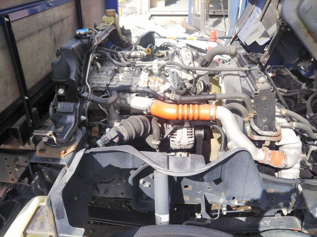 三菱ふそうキャンター平ボディ小型（2t・3t）[写真25]