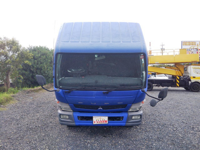 三菱ふそうキャンター平ボディ小型（2t・3t）[写真08]