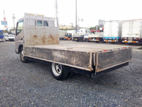 三菱ふそうキャンター平ボディ小型（2t・3t）[写真11]