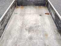 三菱ふそうキャンター平ボディ小型（2t・3t）[写真14]