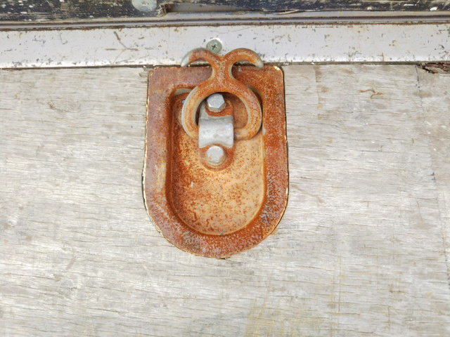 三菱ふそうキャンター平ボディ小型（2t・3t）[写真16]