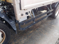 三菱ふそうキャンター平ボディ小型（2t・3t）[写真18]