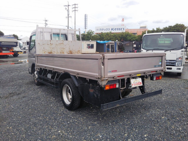 三菱ふそうキャンター平ボディ小型（2t・3t）[写真04]