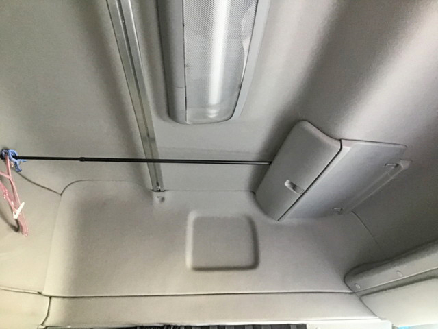 日野プロフィアアルミウイング大型（10t）[写真29]