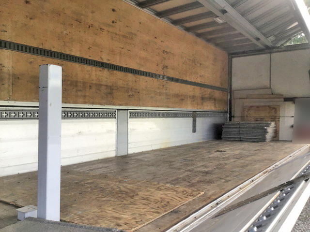 日野プロフィアアルミウイング大型（10t）[写真08]