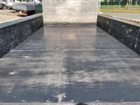 いすゞエルフ平ボディ小型（2t・3t）[写真11]