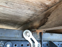 いすゞエルフ平ボディ小型（2t・3t）[写真19]