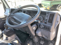 いすゞエルフ平ボディ小型（2t・3t）[写真32]