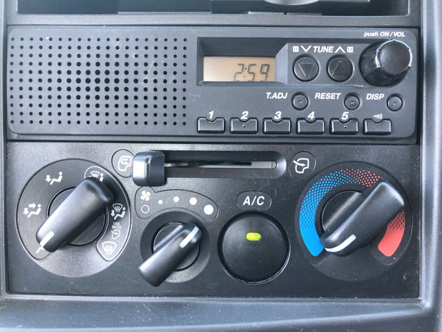 いすゞエルフ平ボディ小型（2t・3t）[写真37]