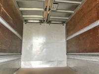 いすゞエルフアルミウイング小型（2t・3t）[写真11]