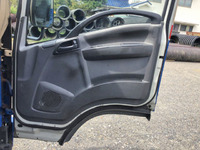 いすゞエルフアルミウイング小型（2t・3t）[写真24]