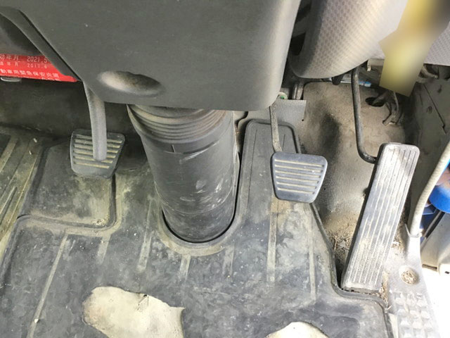 いすゞエルフアルミウイング小型（2t・3t）[写真27]