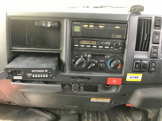 いすゞエルフアルミウイング小型（2t・3t）[写真29]