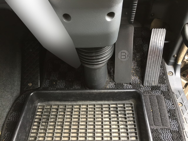 三菱ふそうスーパーグレートアルミブロック大型（10t）[写真36]