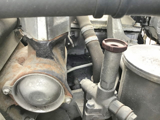 いすゞギガアルミウイング大型（10t）[写真18]