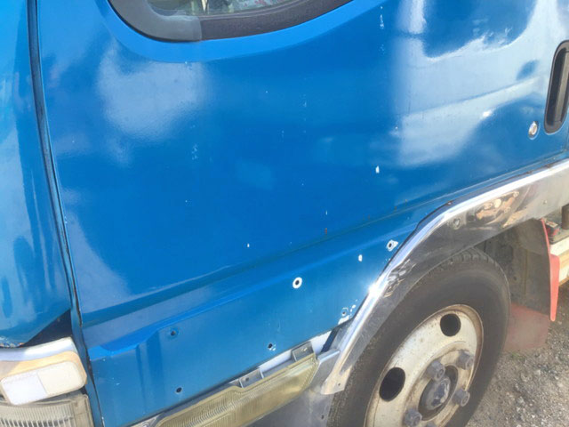 三菱ふそうキャンターダンプ小型（2t・3t）[写真11]