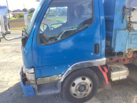 三菱ふそうキャンターダンプ小型（2t・3t）[写真02]