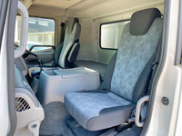 UDトラックスコンドルアルミウイング増トン（6t・8t）[写真31]