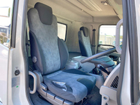 UDトラックスコンドルアルミウイング増トン（6t・8t）[写真32]