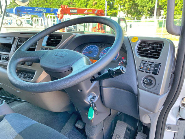 UDトラックスコンドルアルミウイング増トン（6t・8t）[写真33]