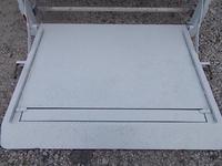 いすゞエルフ平ボディ小型（2t・3t）[写真12]