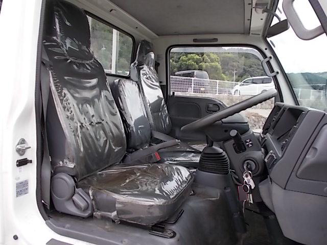 いすゞエルフ平ボディ小型（2t・3t）[写真26]