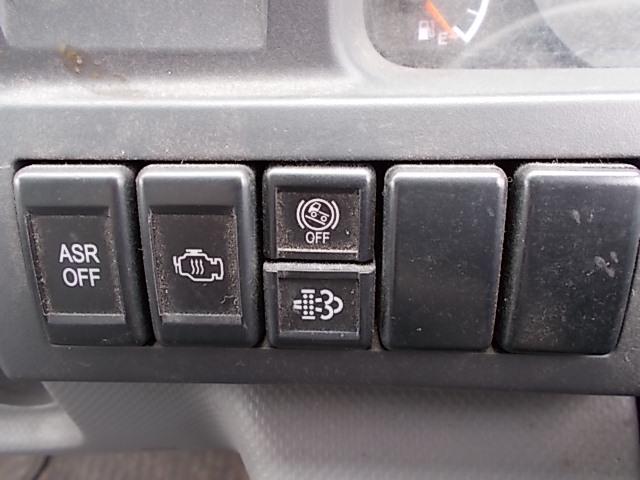 いすゞエルフ平ボディ小型（2t・3t）[写真31]