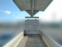 三菱ふそうスーパーグレートアルミウイング大型（10t）[写真10]