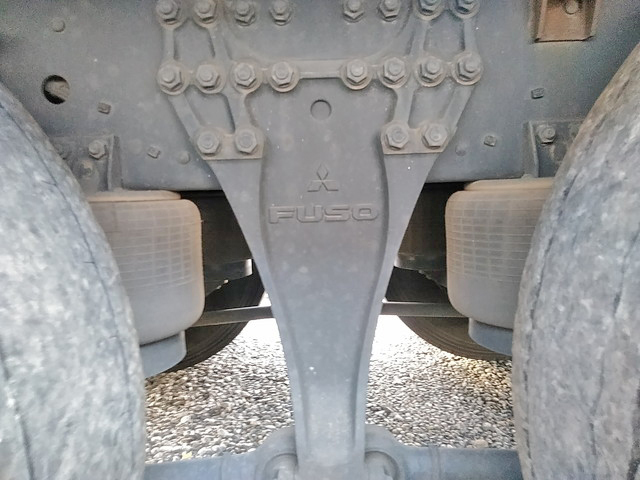 三菱ふそうスーパーグレートアルミウイング大型（10t）[写真25]