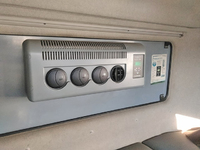 三菱ふそうスーパーグレートアルミウイング大型（10t）[写真31]