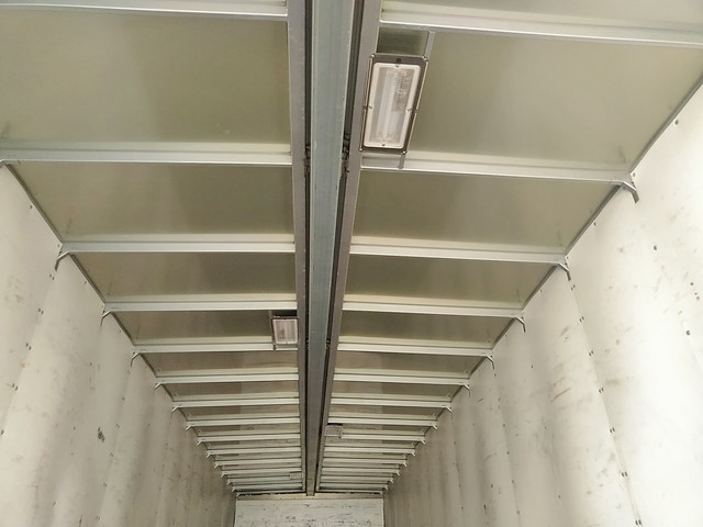 三菱ふそうスーパーグレートアルミウイング大型（10t）[写真07]