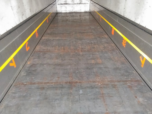 三菱ふそうスーパーグレートアルミウイング大型（10t）[写真08]