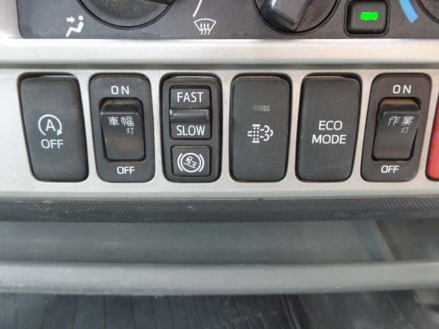 日野デュトロクレーン5段小型（2t・3t）[写真18]