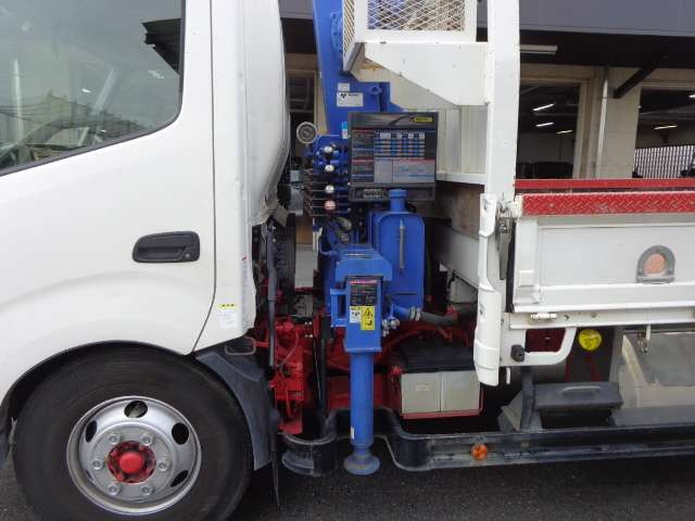 日野デュトロクレーン5段小型（2t・3t）[写真08]