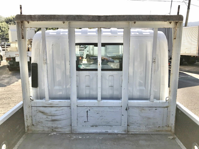 いすゞエルフ平ボディ小型（2t・3t）[写真13]