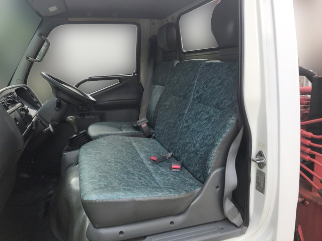 三菱ふそうキャンターユニック5段小型（2t・3t）[写真30]