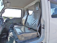 いすゞエルフダブルキャブ（Wキャブ）小型（2t・3t）[写真16]