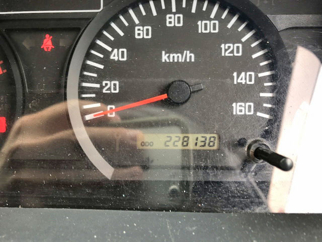 いすゞエルフ冷凍車（冷蔵車）小型（2t・3t）[写真12]