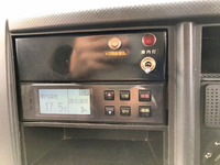 いすゞエルフ冷凍車（冷蔵車）小型（2t・3t）[写真17]