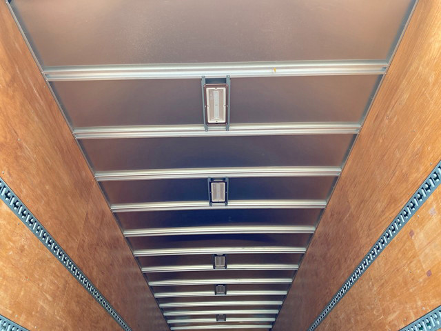 日野レンジャーアルミバン中型（4t）[写真14]