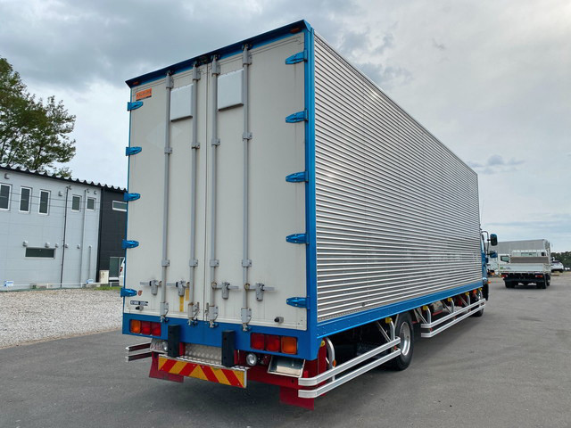 日野レンジャーアルミバン中型（4t）[写真02]