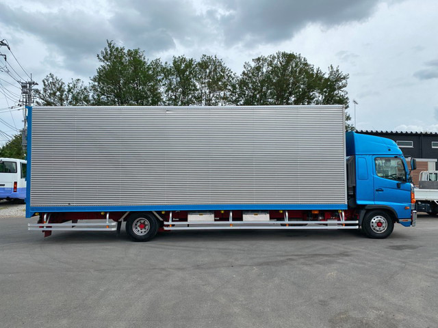 日野レンジャーアルミバン中型（4t）[写真06]