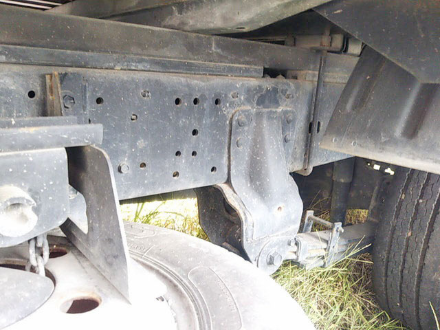 トヨタトヨエース平ボディ小型（2t・3t）[写真12]