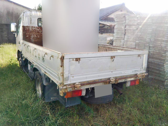 トヨタトヨエース平ボディ小型（2t・3t）[写真04]