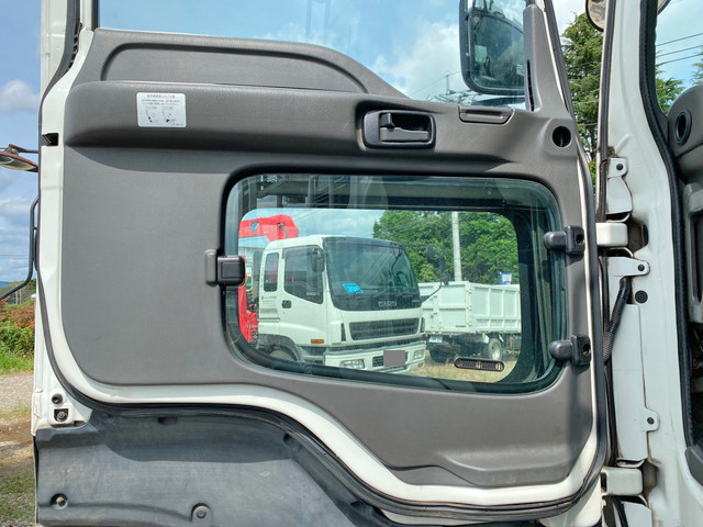 いすゞギガクレーン4段大型（10t）[写真28]