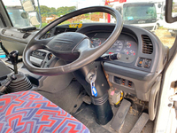 いすゞギガクレーン4段大型（10t）[写真33]