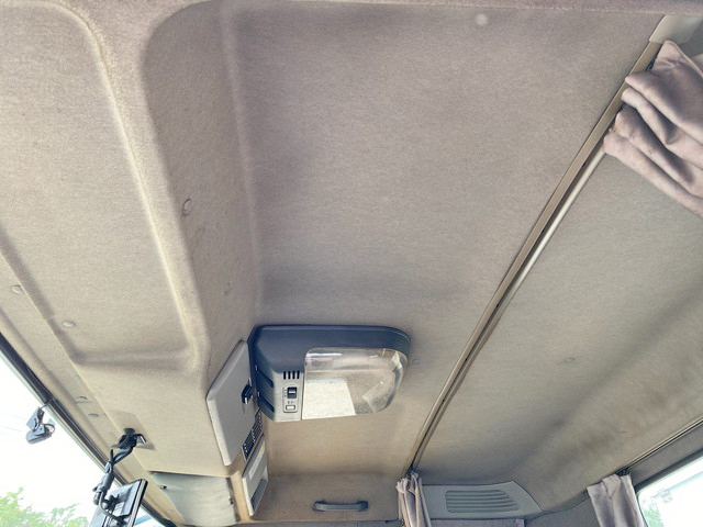 いすゞギガクレーン4段大型（10t）[写真34]