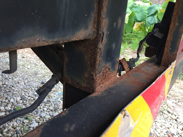 いすゞエルフセーフティローダー小型（2t・3t）[写真14]