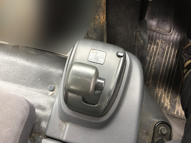 いすゞエルフセーフティローダー小型（2t・3t）[写真33]