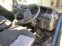 いすゞエルフ平ボディ小型（2t・3t）[写真21]